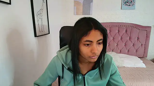 shaneelle online show from November 29, 2025, 3:06 am