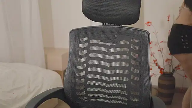 sinnn online show from December 19, 2025, 4:20 pm