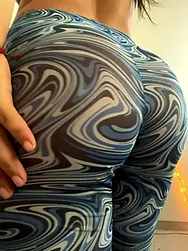 Snapshot of izanmiller2001 chatting on January 8, 2026, 8:26 pm izanmiller2001 online show from January 8, 2026, 8:26 pm