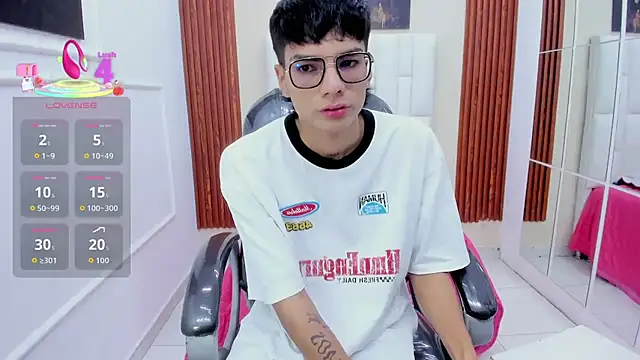 Noha scott online show from April 12, 2026, 5:49 pm