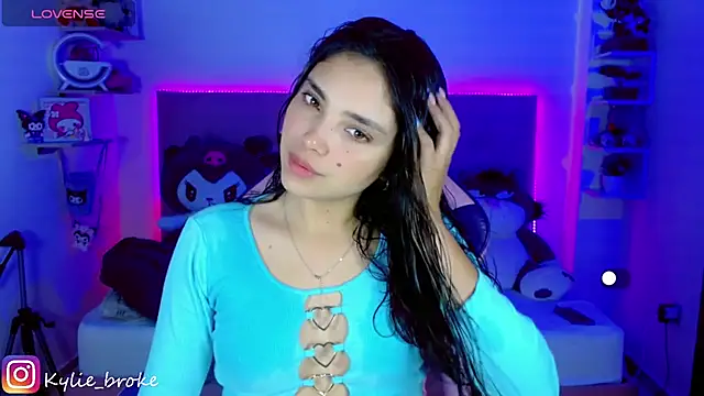 Kylie brokee online show from January 28, 2025, 9:08 pm