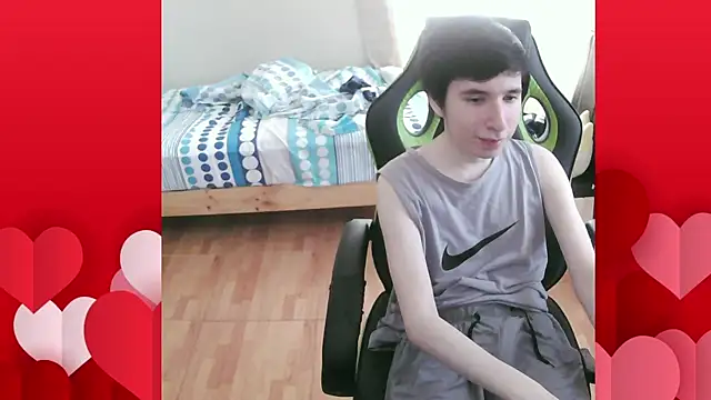 Snapshot of Twink_martinboy chatting on March 21, 2025, 5:56 pm Twink martinboy online show from March 21, 2025, 5:56 pm