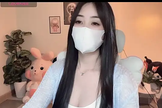  Aimy  online show from January 13, 2026, 6:34 pm