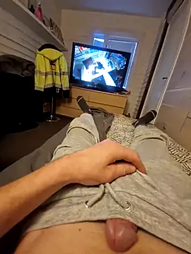 marcis222 online show from February 8, 2026, 7:17 am