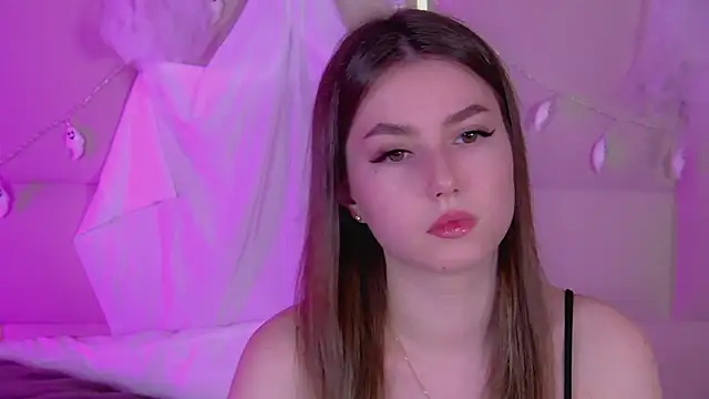 AliceMoreno online show from November 6, 2025, 7:07 pm