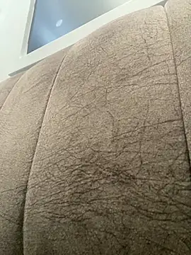 AmmyJones  online show from October 17, 2025, 6:21 pm