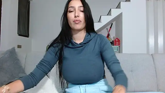 Snapshot of Gabrielaaxxx chatting on February 17, 2025, 9:10 pm Gabrielaaxxx online show from February 17, 2025, 9:10 pm