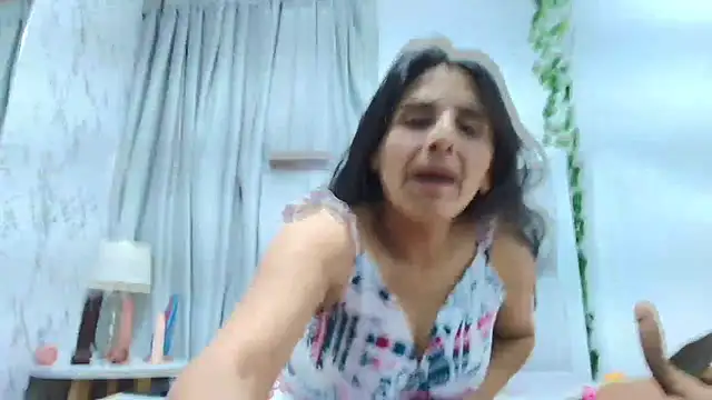 Snapshot of _Marcela__ chatting on October 21, 2025, 12:15 pm Marcela online show from October 21, 2025, 12:15 pm