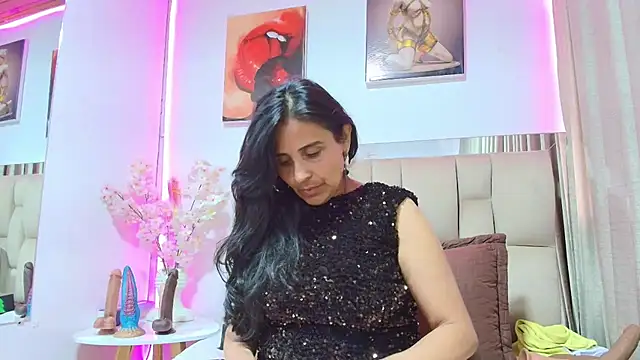  Marcela   online show from May 28, 2026, 11:38 am
