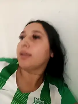 Snapshot of Juanamd1 chatting on April 14, 2026, 12:21 pm Juanamd1 online show from April 14, 2026, 12:21 pm