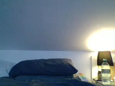 scrummymummy2 online show from September 14, 2025, 8:09 pm