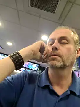 JulianJ50 online show from March 26, 2026, 9:24 pm