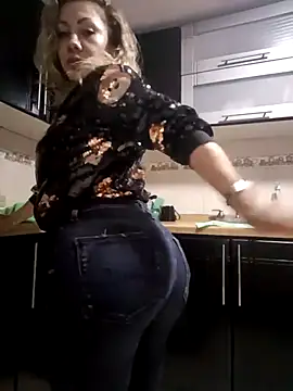 coral smitth online show from March 1, 2025, 10:42 pm