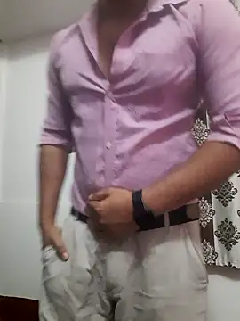 Guyinshortss online show from March 21, 2026, 8:46 pm