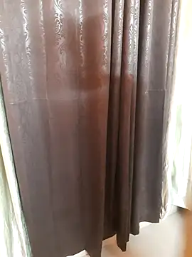 Snapshot of Guyinshortss chatting on September 29, 2025, 8:47 pm Guyinshortss online show from September 29, 2025, 8:47 pm