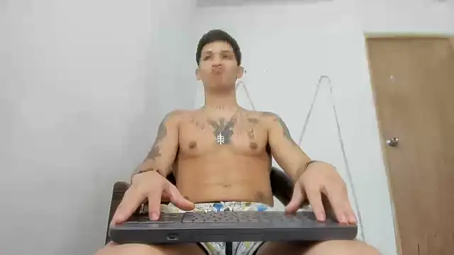 MasterSEX420 online show from April 13, 2026, 9:30 pm