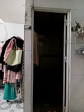 HimiJim online show from November 25, 2025, 4:18 pm