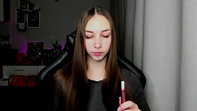 Sm0ly online show from January 15, 2026, 2:26 am