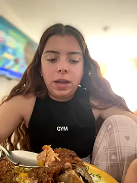 Snapshot of Cloew_Marz chatting on November 29, 2025, 6:52 pm Cloew Marz online show from November 29, 2025, 6:52 pm