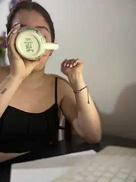 Cloew Marz online show from March 14, 2026, 3:40 pm