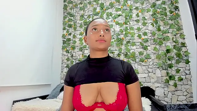 Snapshot of Pandora_gu chatting on February 1, 2025, 11:27 pm Pandora gu online show from February 1, 2025, 11:27 pm