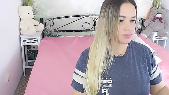 MilenaMiler X online show from March 21, 2025, 10:39 pm