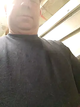 Snapshot of Policeman20742 chatting on September 18, 2025, 3:42 am Policeman20742 online show from September 18, 2025, 3:42 am