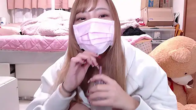  chanMOMO  online show from January 3, 2025, 7:38 am