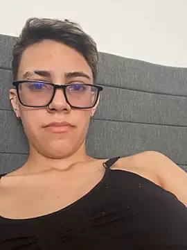 Snapshot of Cutie_Shy_ chatting on February 20, 2026, 4:53 pm Cutie Shy online show from February 20, 2026, 4:53 pm