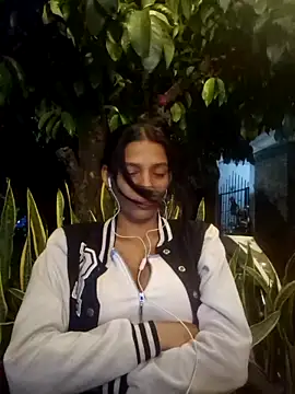 lily sk online show from February 15, 2025, 3:52 am