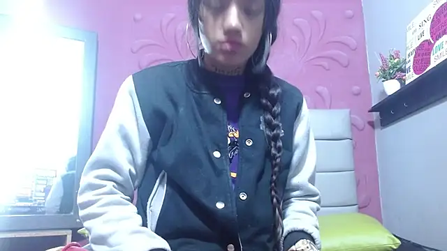 camilawilliams707rs online show from February 17, 2026, 12:19 am