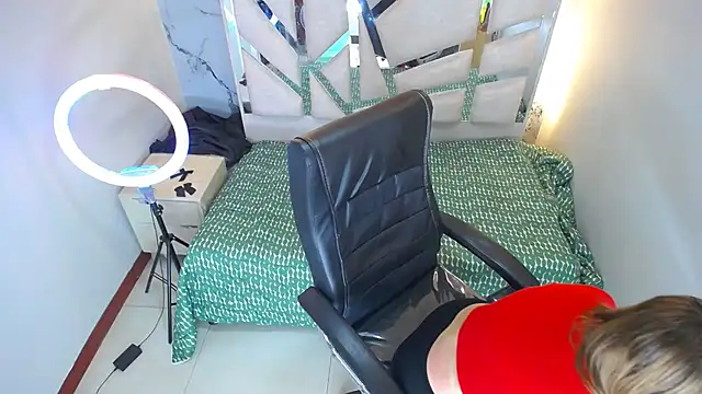 Salome Milf202 online show from March 13, 2026, 12:15 am