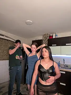 Snapshot of samantha_kevin chatting on February 22, 2026, 3:53 am samantha kevin online show from February 22, 2026, 3:53 am