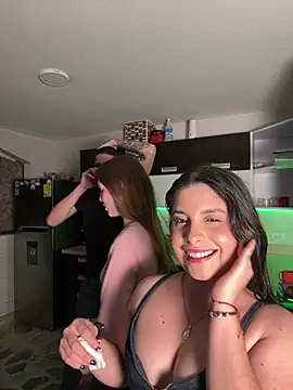 Snapshot of samantha_kevin chatting on February 14, 2026, 3:51 am samantha kevin online show from February 14, 2026, 3:51 am