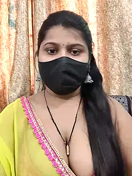 Hotty-simran online show from October 14, 2025, 4:24 am