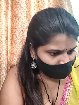 Hotty-simran online show from September 9, 2025, 4:44 am