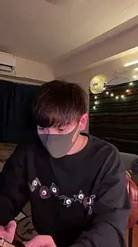 Snapshot of poketkuma chatting on October 24, 2025, 3:33 pm poketkuma online show from October 24, 2025, 3:33 pm