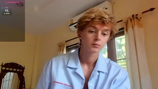 agelandreww online show from February 28, 2026, 7:41 am