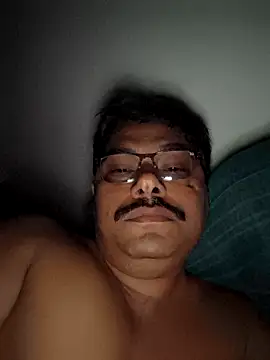 Srmotrs online show from April 14, 2026, 10:59 pm