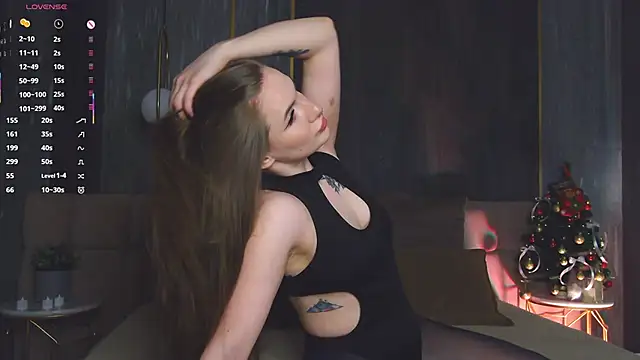 Chanel  May online show from December 16, 2025, 5:44 am