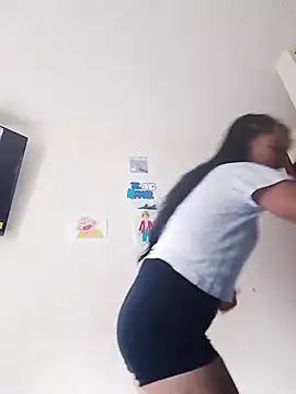 Maite xx online show from March 7, 2025, 5:06 pm