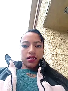 Maite xx online show from February 4, 2025, 11:27 am