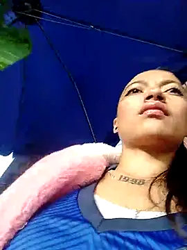 Maite xx online show from March 8, 2025, 12:09 pm