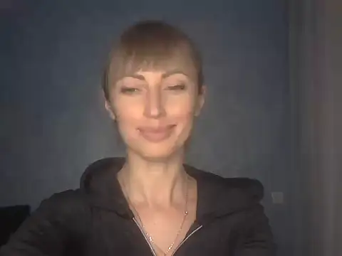 EffectMaya online show from December 22, 2025, 2:28 pm