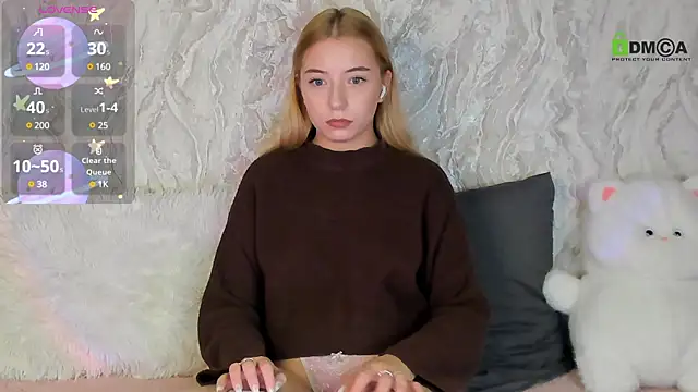 Snapshot of HelenMacCrory chatting on December 8, 2024, 4:18 pm HelenMacCrory online show from December 8, 2024, 4:18 pm