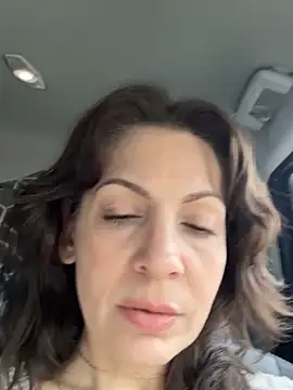 BeautifulMesss online show from April 3, 2026, 5:08 pm