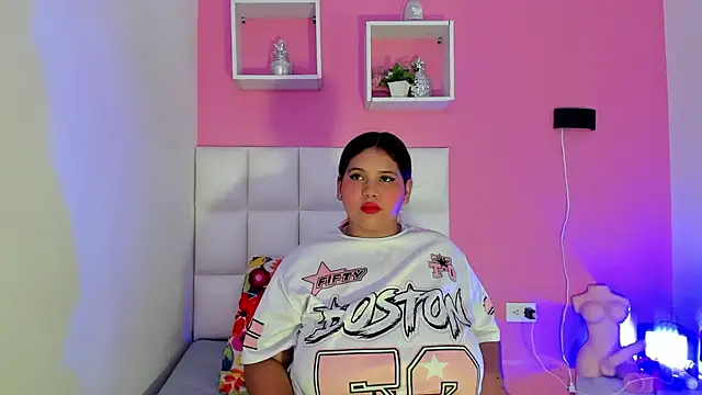 Alanna hot3 online show from May 21, 2026, 7:44 pm
