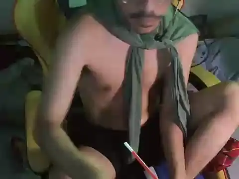 Snapshot of cloudyth1994 chatting on December 23, 2024, 7:20 pm cloudyth1994 online show from December 23, 2024, 7:20 pm