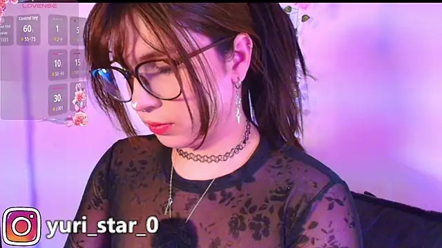 Yuri Stars online show from November 1, 2025, 9:19 pm