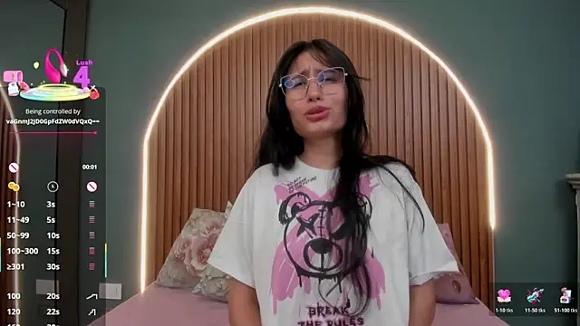 NayeCloud online show from December 23, 2025, 3:39 am